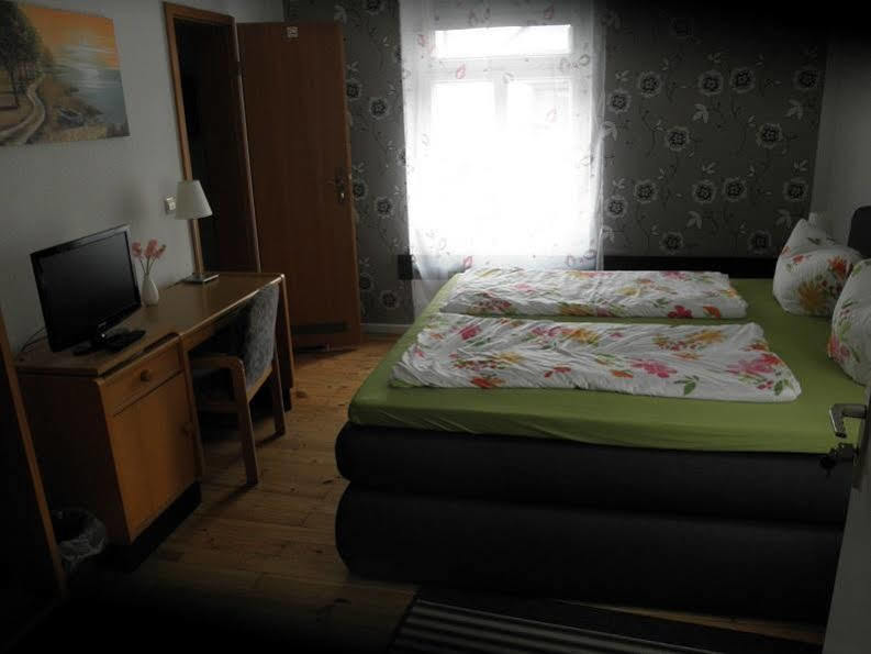 Pension Holzgarten ريغنسبورغ المظهر الخارجي الصورة